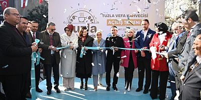 Tuzla’ya tarihi meydanda yeni buluşma noktası hizmete açıldı