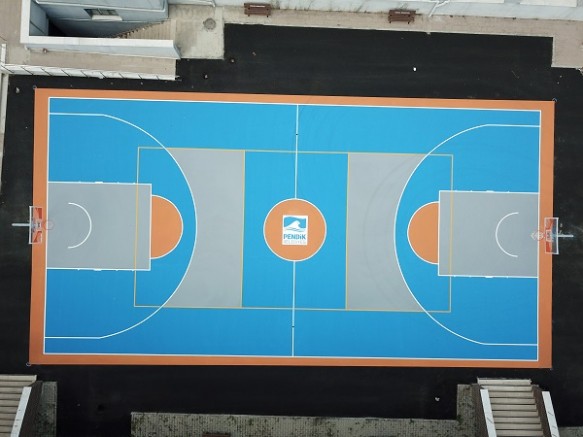 20 okula basketbol ve voleybol sahası yapılıyor