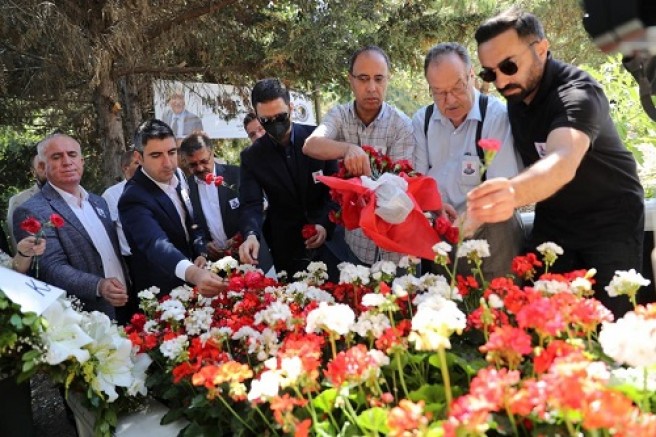 Eski Bakan Mehmet Moğultay Vefatının 5’inci Yılında Kabri Başında Anıldı