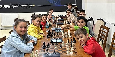 Çocuklara Yönelik Satranç Eğitimi Sürüyor