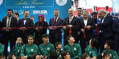 Kadir Topbaş Gençlik ve Spor Merkezi Bakan Karaismailoğlu’nun katılımıyla açıldı
