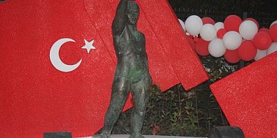 Naim Süleymanoğlu Kartal'da Yaşatılacak