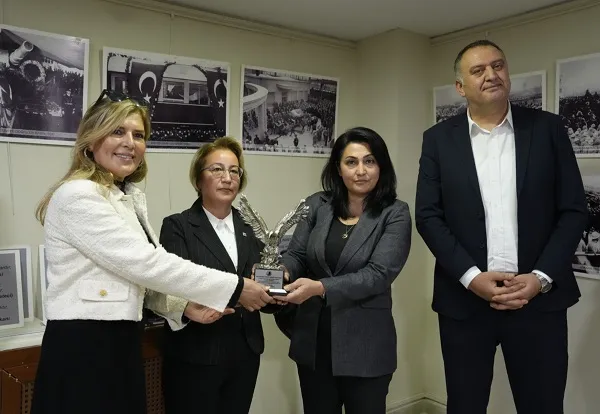 O Hep Bizimle
