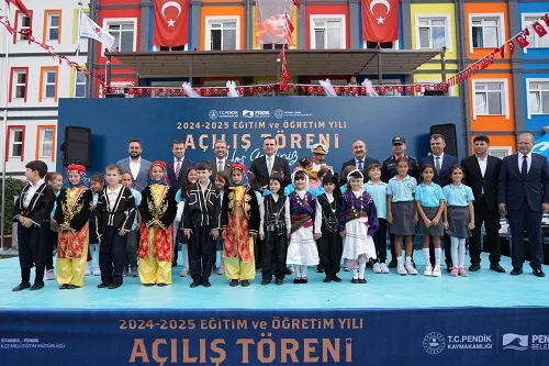 Yeni Eğitim Öğretim Yılı Törenle Başladı
