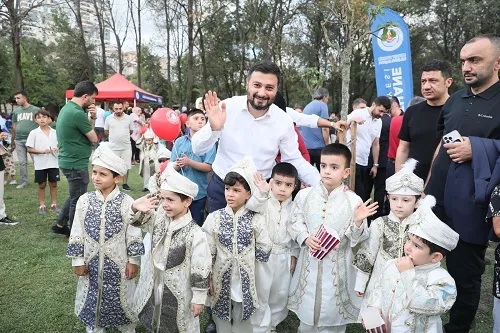 KÂĞITHANE BELEDİYESİ BİN 100 ÇOCUĞU SÜNNET ETTİRDİ