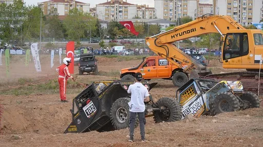 Pendik’te Off-Road Mücadelesi