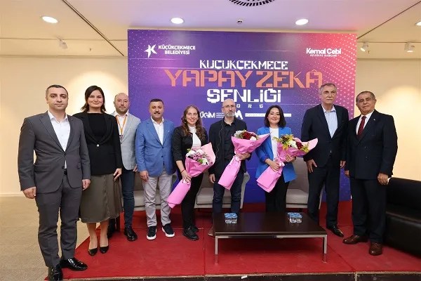 YAPAY ZEKÂ ŞENLİĞİ DÜZENLENDİ