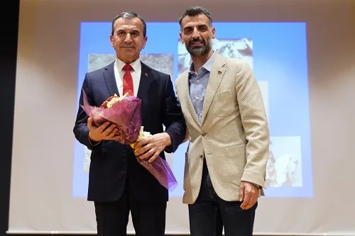 BABÜROĞLU ATATÜRK VE CUMHURİYET’İ ANLATTI