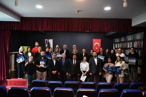 UYGULAMALI MUHASEBE EĞİTİMİ PROGRAMI İLK MEZUNLARINI VERDİ 