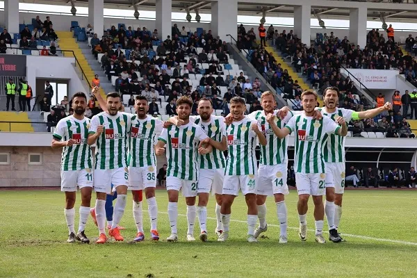ANTALYA BELEK ÜNİVERSİTESİ SERİKSPOR TARİH YAZDI
