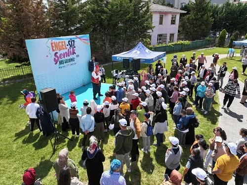 Engelsiz Şenlikte Gönüllerince Eğleniyorlar