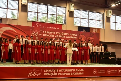19 Mayıs Atatürk’ü Anma, Gençlik ve Spor Bayramı Pendik’te Coşkuyla Kutlandı