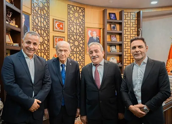 BAHÇELİ YAZYURDU DERNEĞİNİ MAKAMINDA KABUL ETTİ