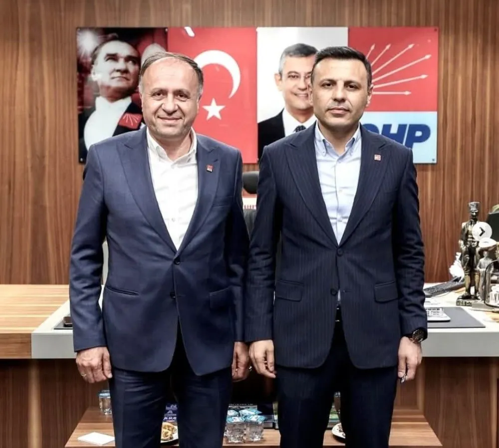 NİYAZİ GÜNERİ ADAYLIĞINI AÇIKLADI