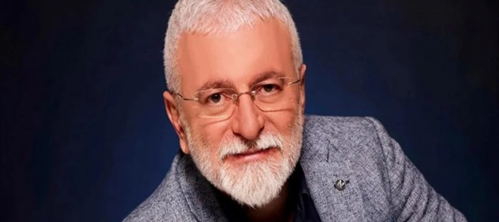 10.BARIŞ VE SEVGİ BULUŞMALARINİN İKİNCİ GÜNÜNDE SAHNE ONUR AKIN’IN