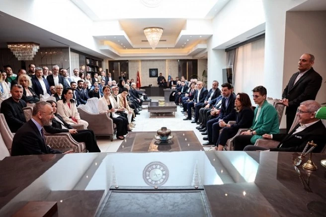 Dr. Mithat Bülent Özmen Mazbatasını Aldı