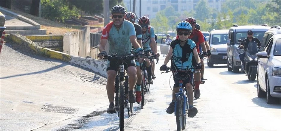 Gaziosmanpaşa’da Bisiklet Yolları Güvenli Sürüş İmkanı Sağlıyor