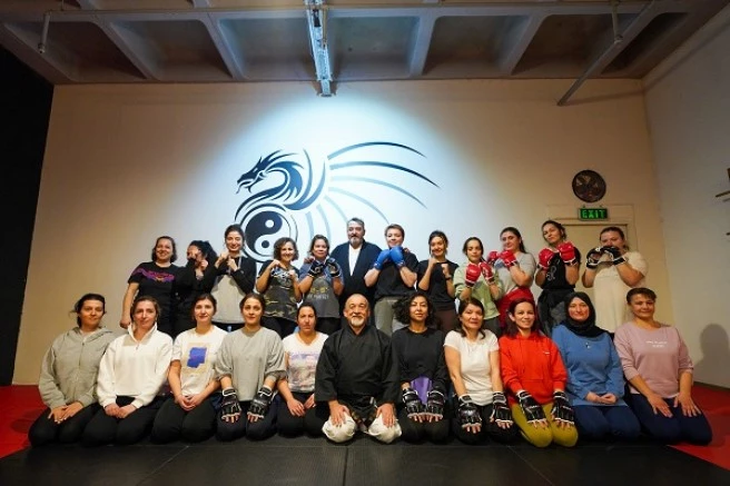 KADINLARA ÖZEL KENDİNİ KORUMA TEKNİKLERİ EĞİTİMİ