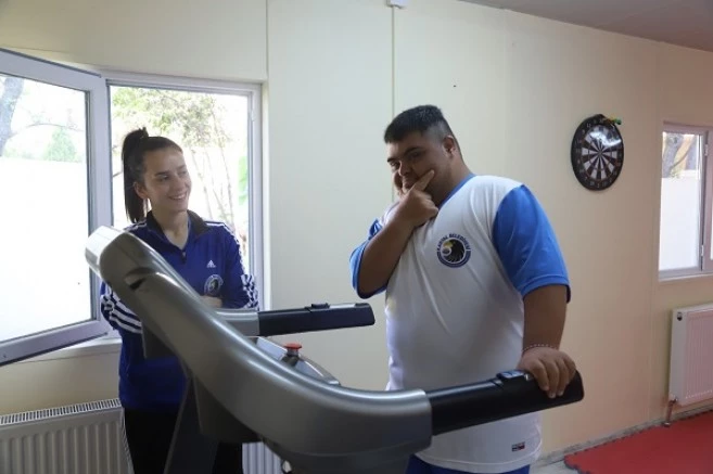 Kartal Belediyesi’nden Özel Çocuklara Spor Eğitimi