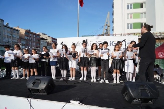 Sanat Akademisi Öğrencileri Yetenekleriyle Hayran Bıraktı